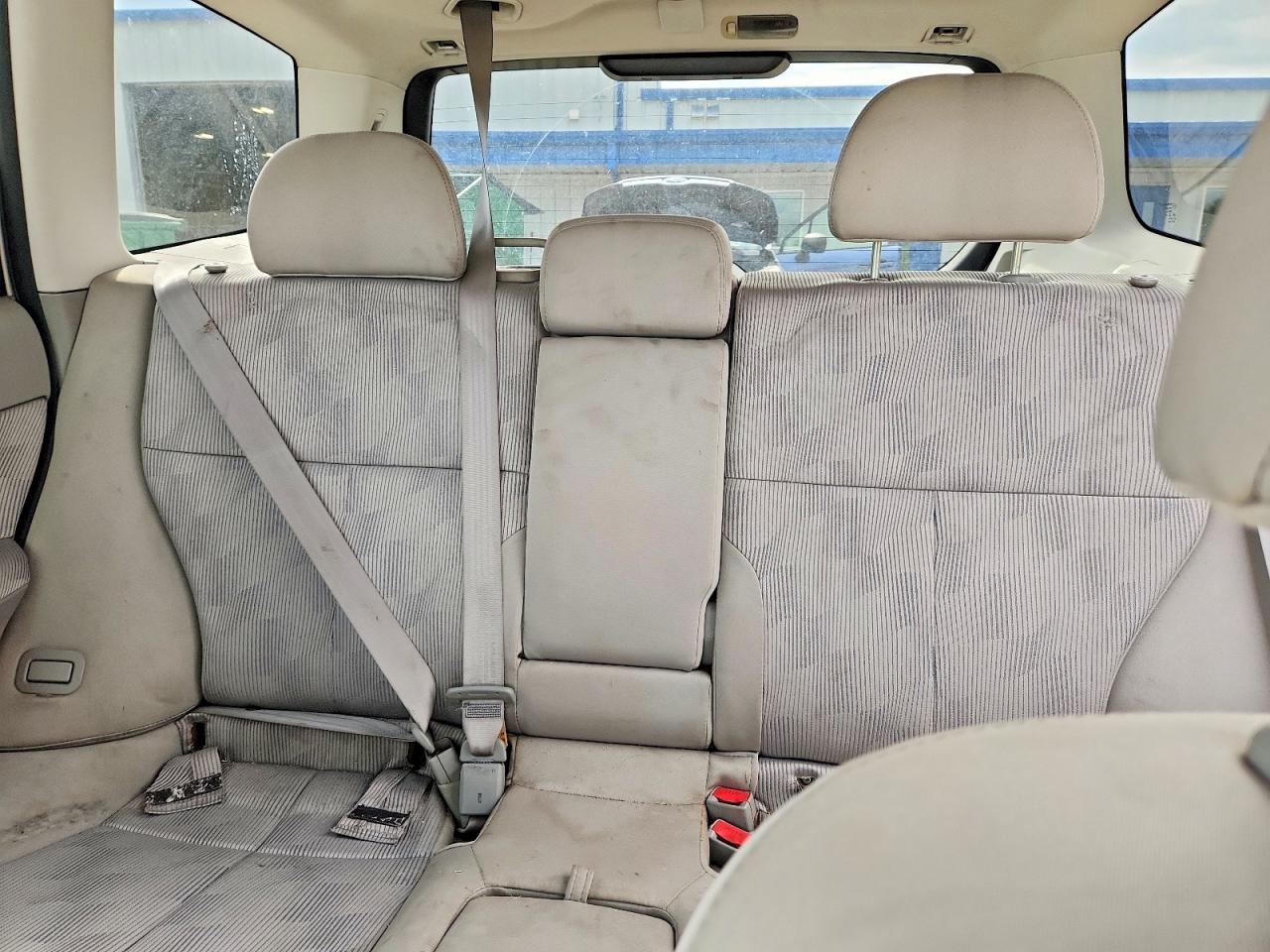 2010 Subaru Forester 2.5x Premium White vin: JF2SH6CC0AH759567