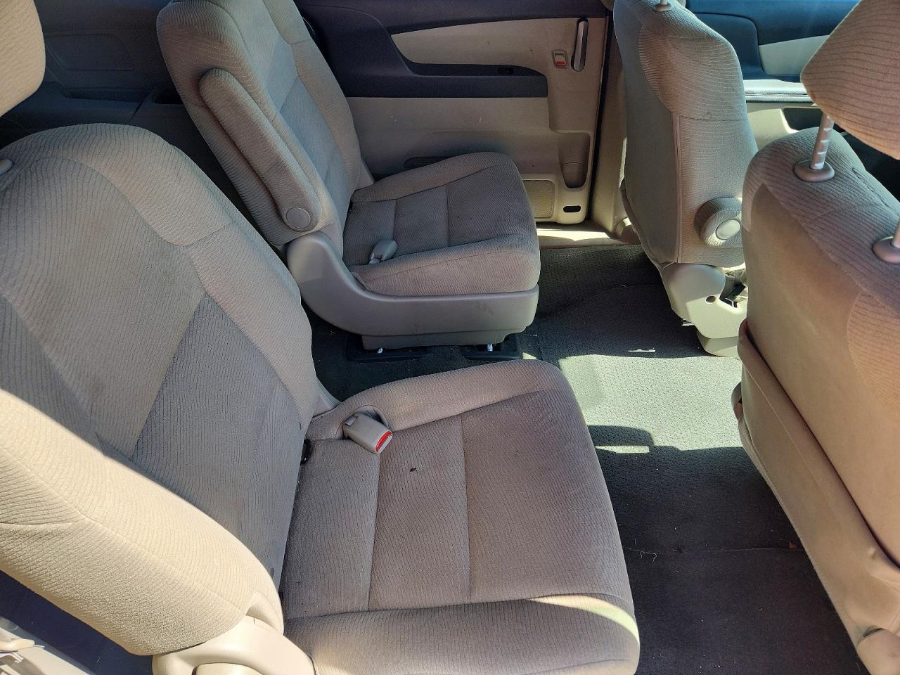 2013 Honda Odyssey Lx White vin: 5FNRL5H24DB071923