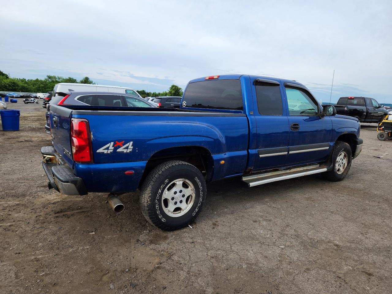 2003 Chevrolet Silverado K1500 Blue vin: 2GCEK19T631280177