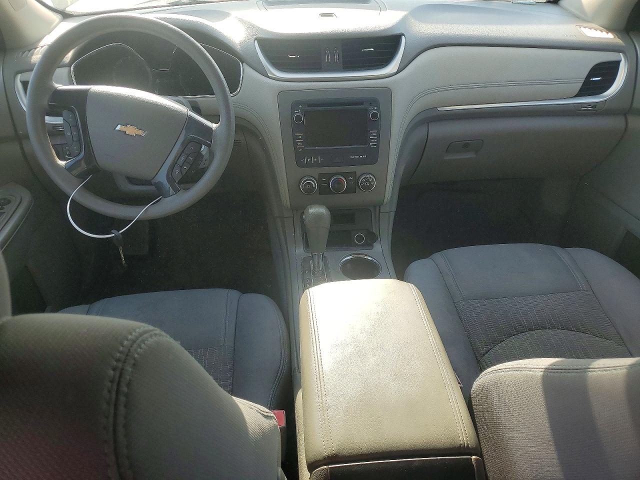 2013 Chevrolet Traverse Ls Gray vin: 1GNKRFED7DJ100911