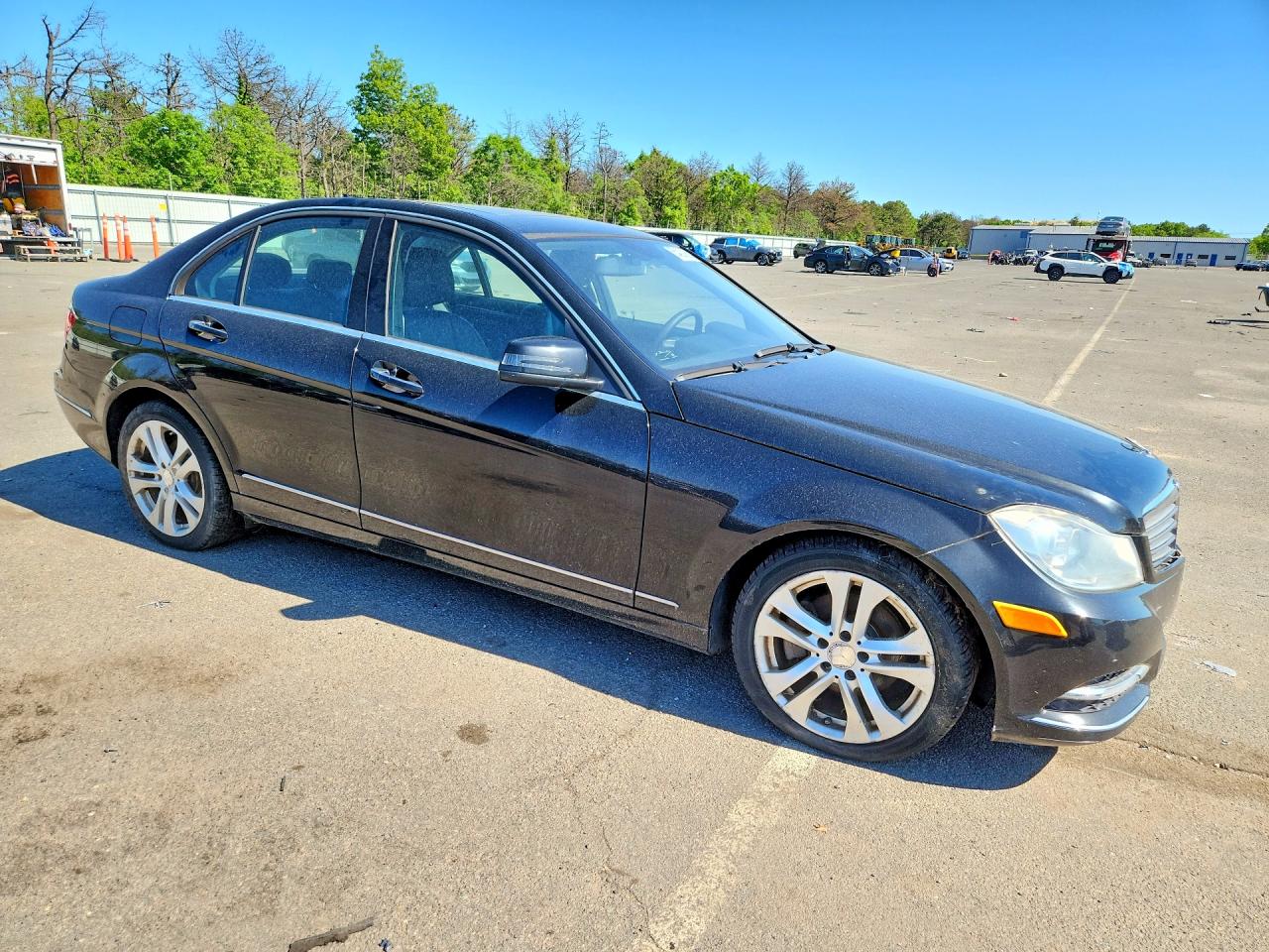 2013 Mercedes-benz C 250 Black vin: WDDGF4HB5DR273078