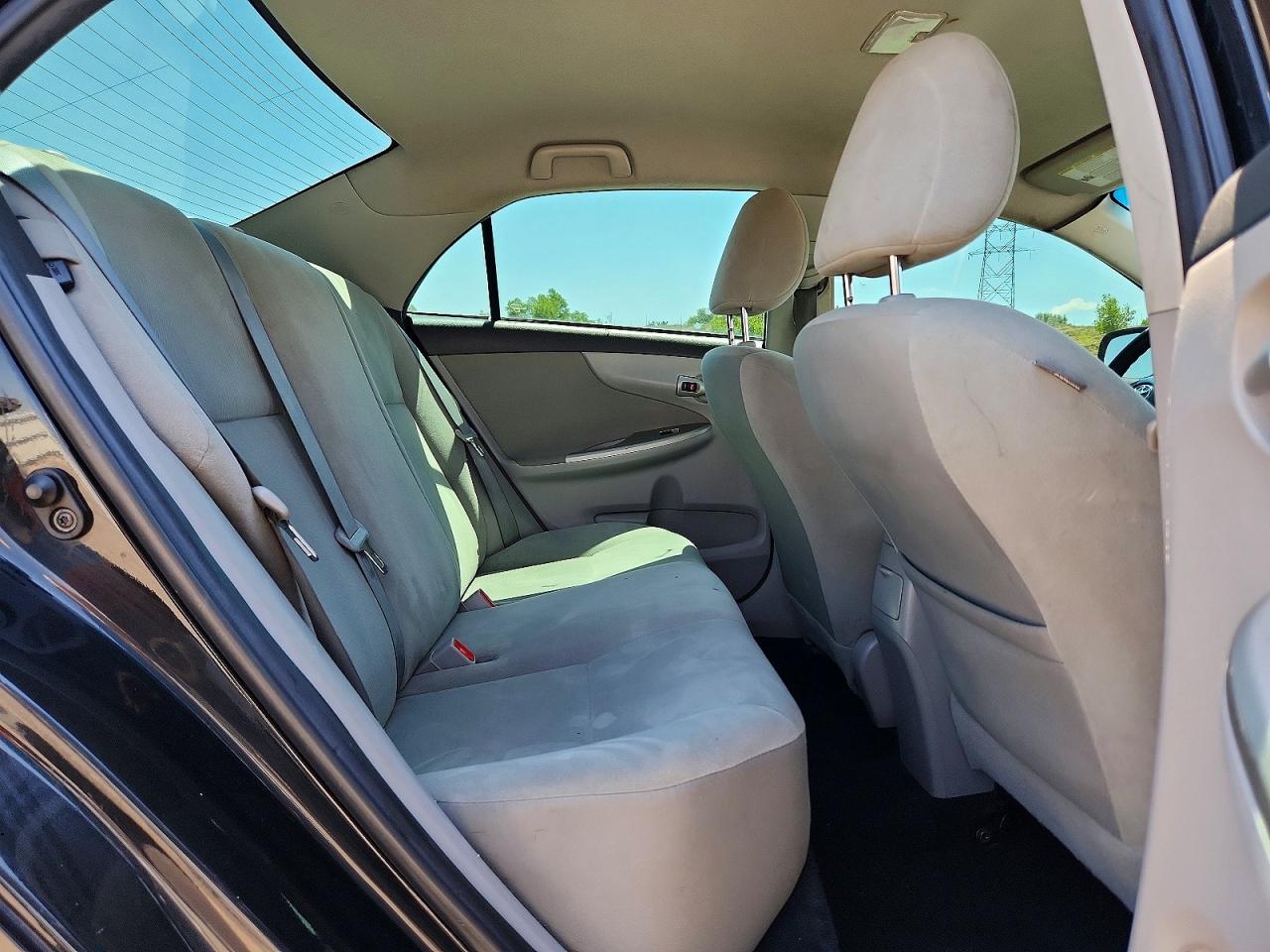 2013 Toyota Corolla Le Black vin: 2T1BU4EE0DC091632