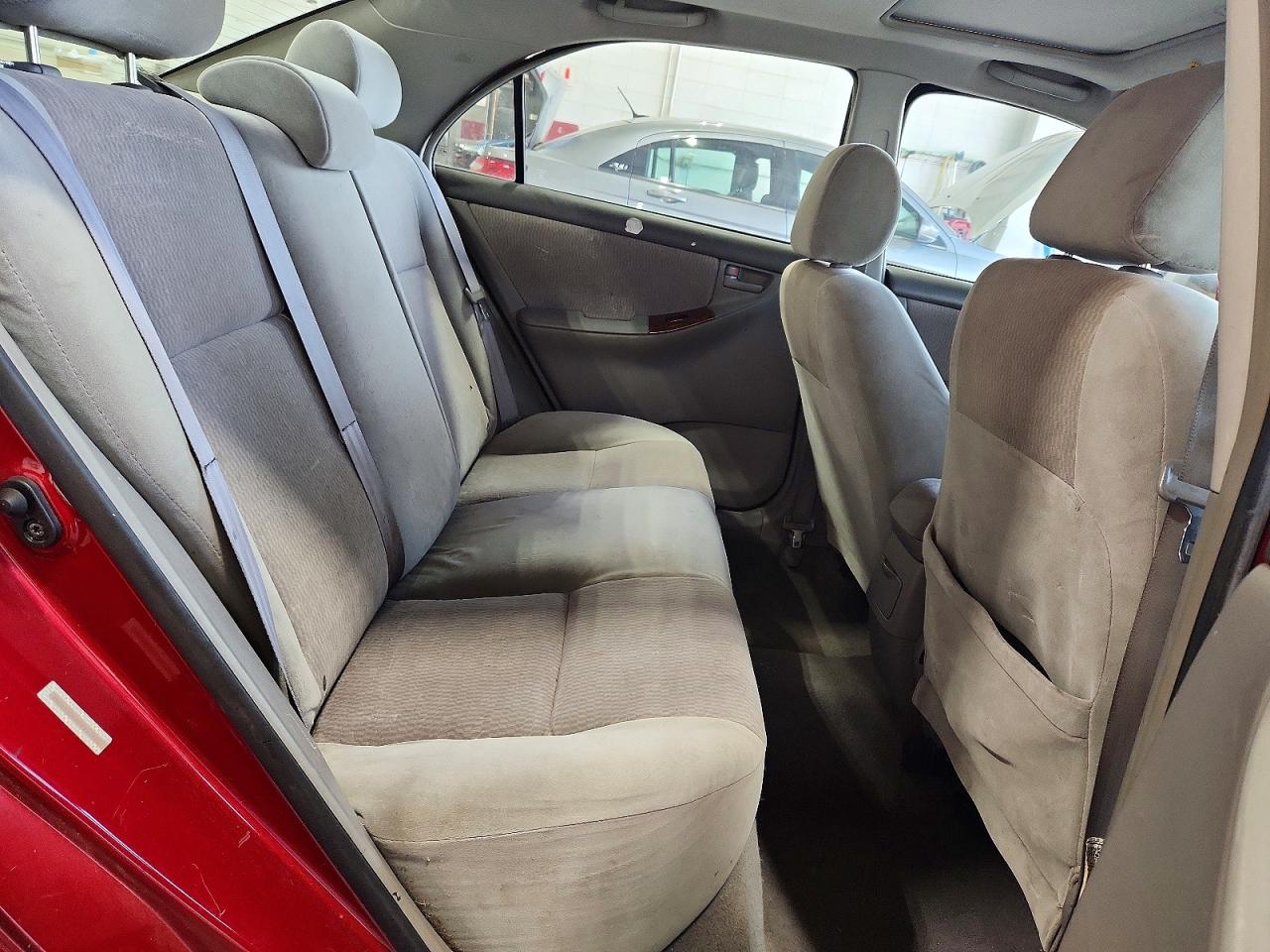 2008 Toyota Corolla Le Maroon vin: 1NXBR30E98Z937702