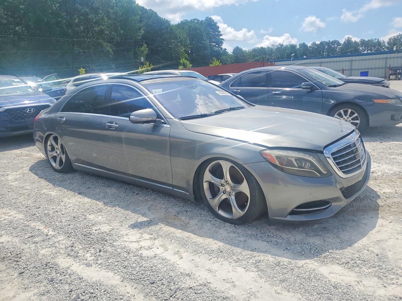 2015 Mercedes-benz S 550 4matic Silver vin: WDDUG8FB4FA118016