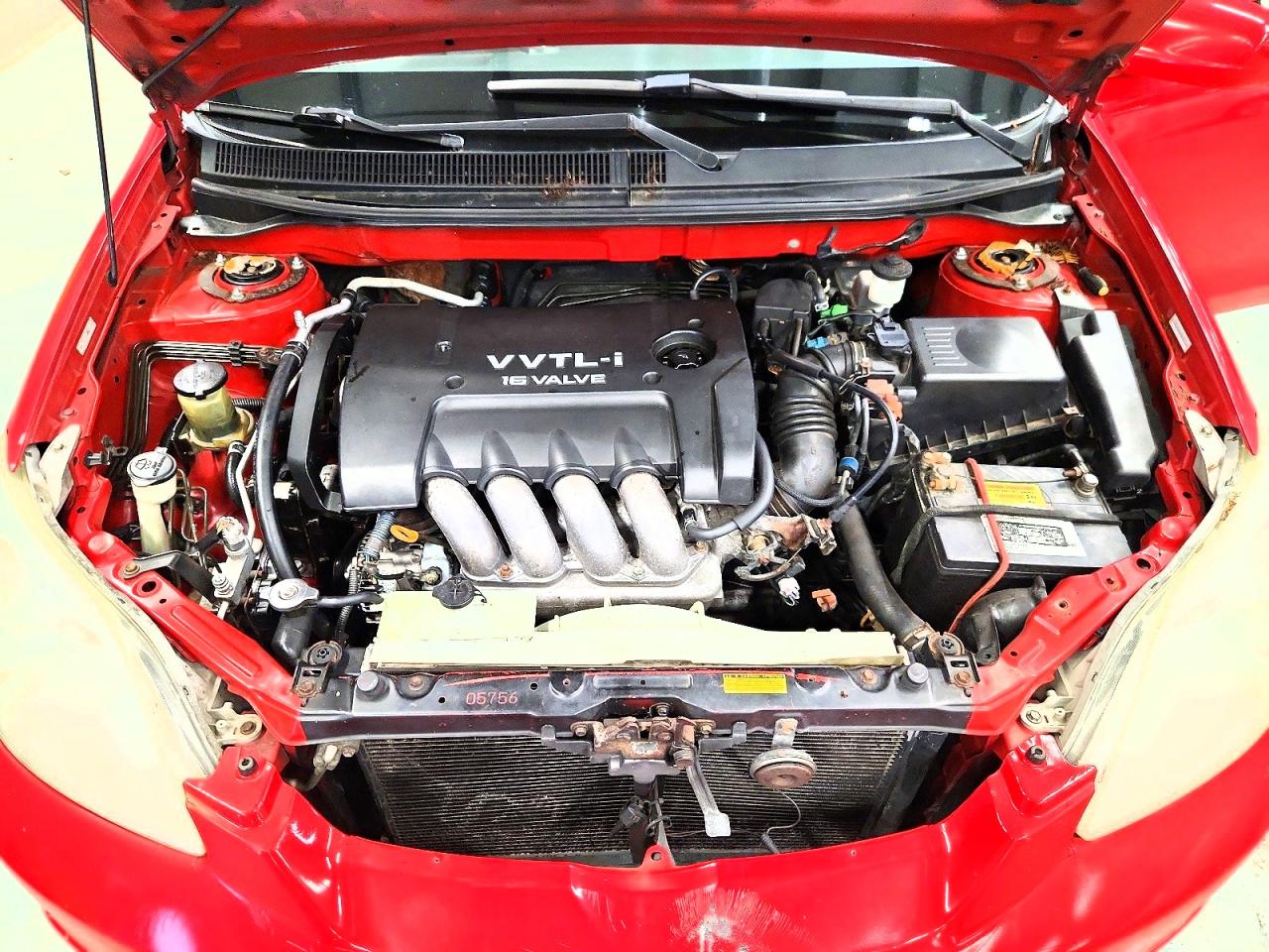 2003 Toyota Corolla Matrix Xrs Красный vin: 2T1KY32E23C041140