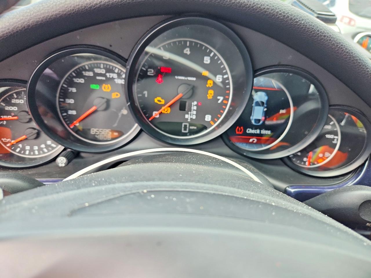 2015 Porsche Panamera 2 Черный vin: WP0AA2A7XFL003312