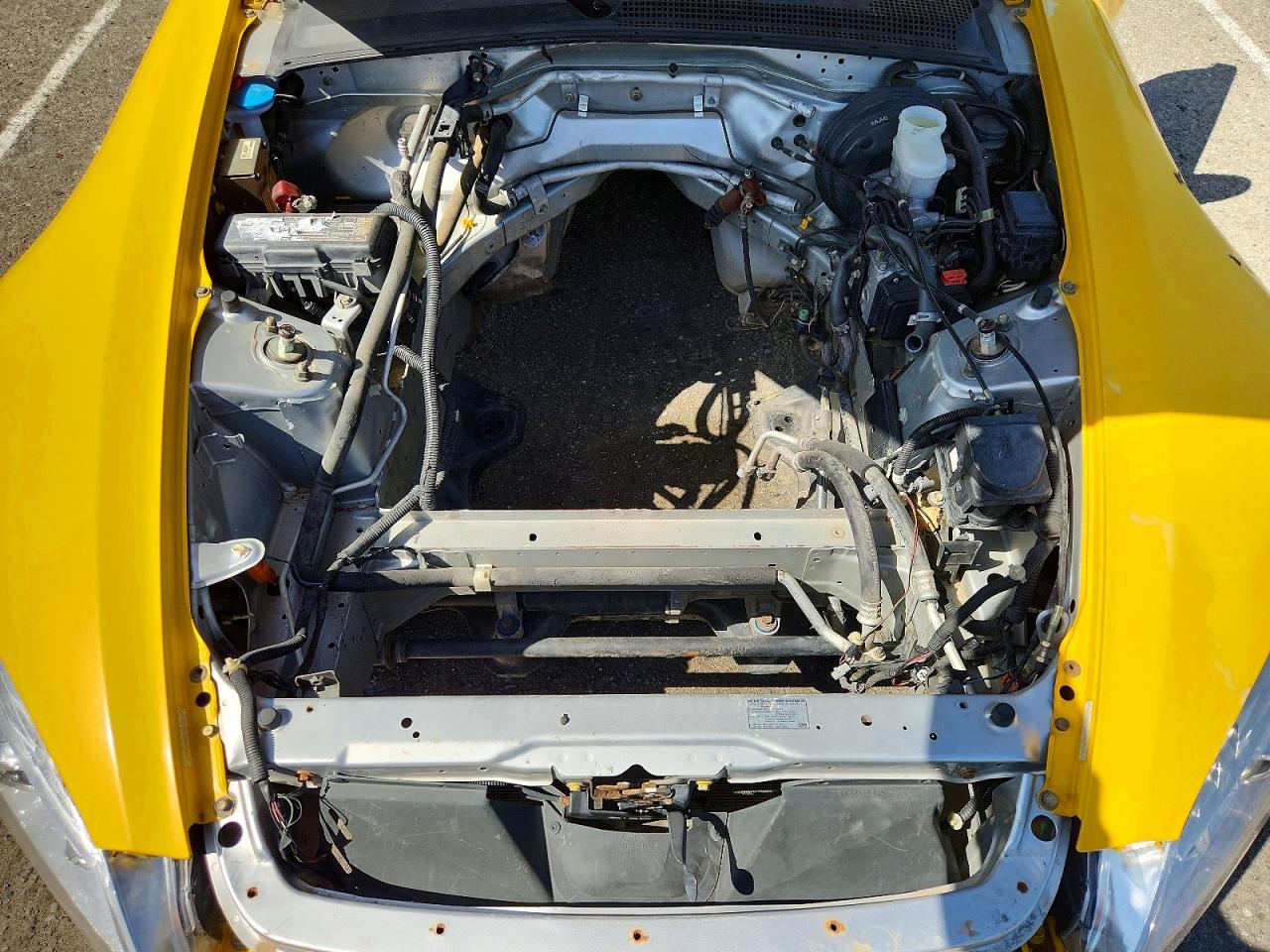2005 Honda S2000 Yellow vin: JHMAP214X5S001857