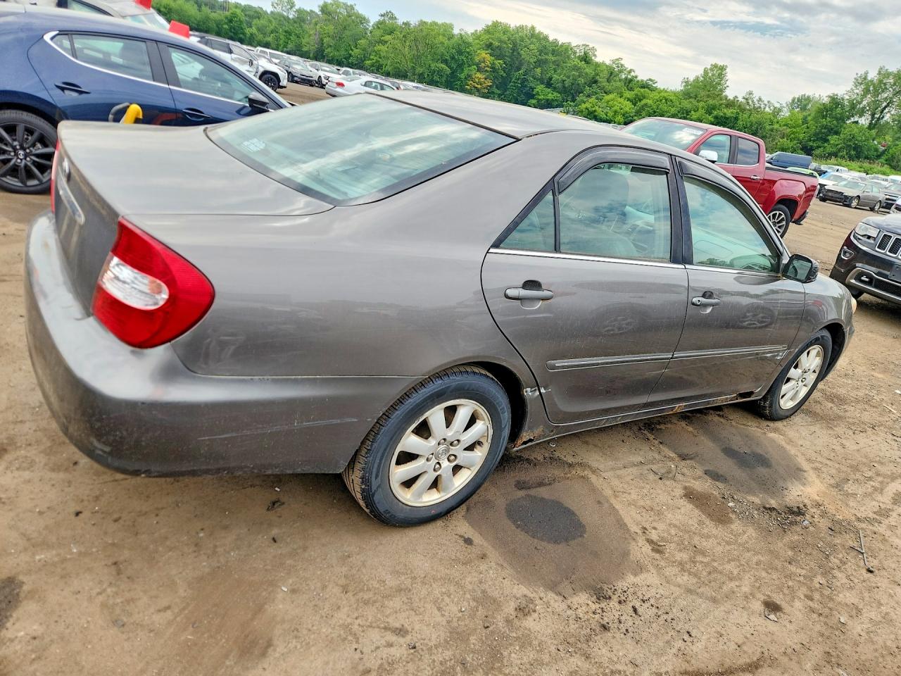 2002 Toyota Camry Xle V6 Gray vin: 4T1BF30K52U513679
