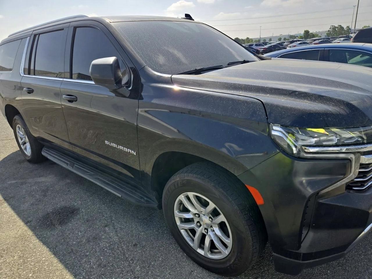 2021 Chevrolet Suburban C1500 Lt Black vin: 1GNSCCKD9MR319441