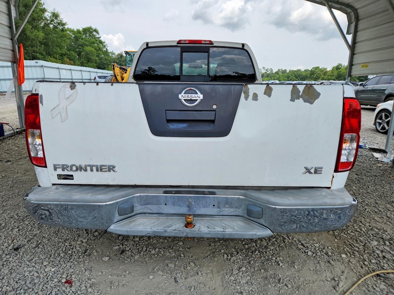 2006 Nissan Frontier Xe White vin: 1N6BD06T66C426990