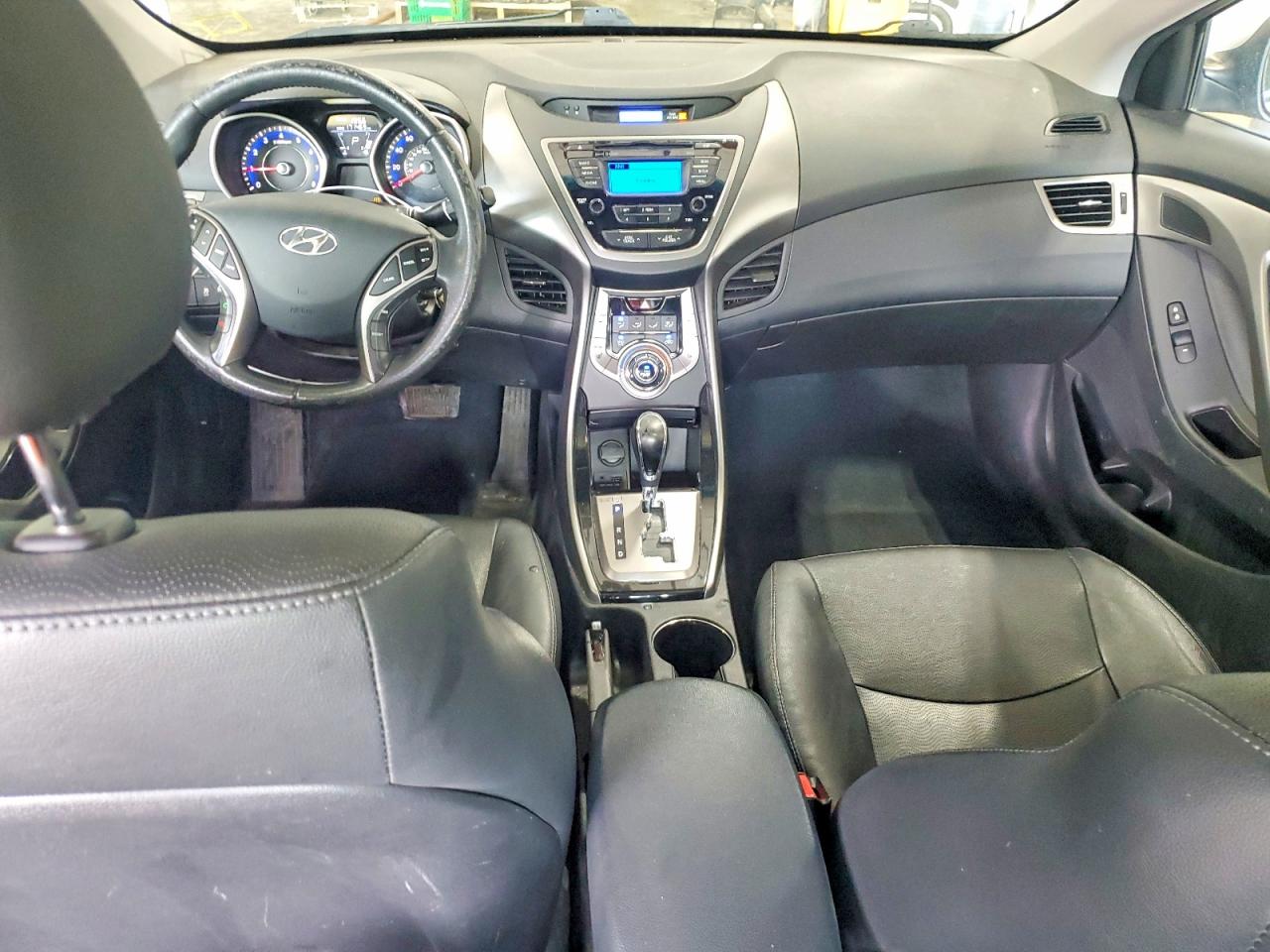 2013 Hyundai Elantra Limited Серебряный vin: KMHDH4AE5DU693847