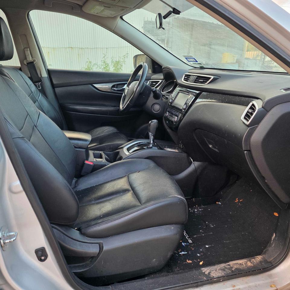 2015 Nissan Rogue Sl Silver vin: 5N1AT2MV9FC862097
