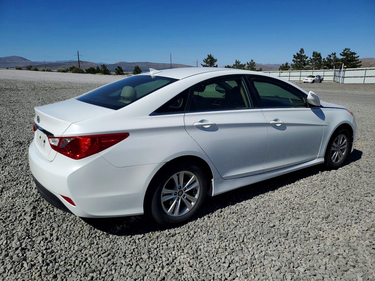 2014 Hyundai Sonata Gls White vin: 5NPEB4AC2EH914924