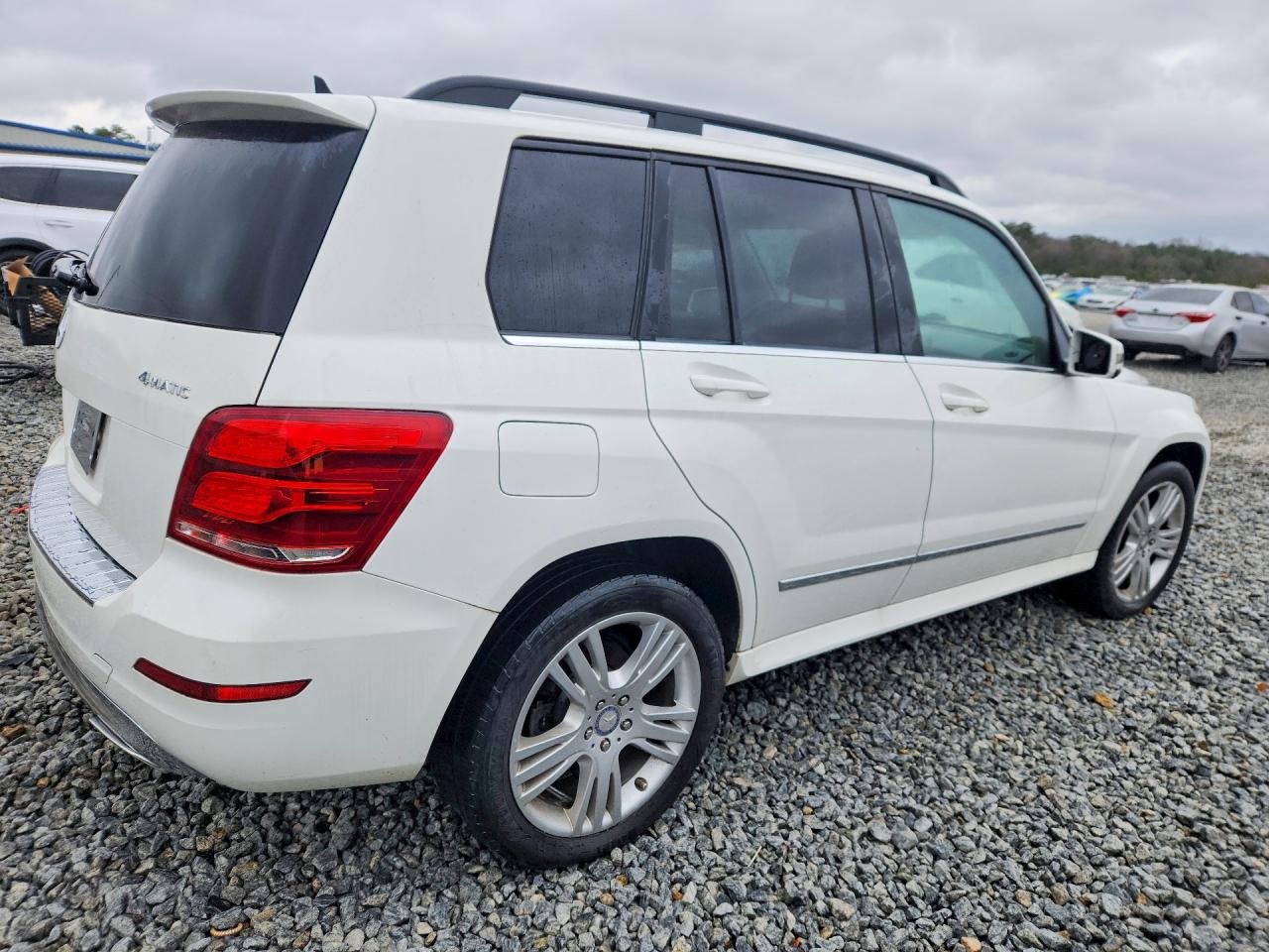 2015 Mercedes-benz Glk 350 4matic White vin: WDCGG8JB0FG352773
