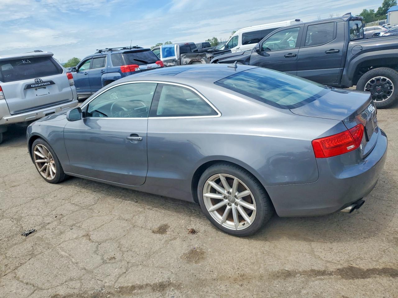 2015 Audi A5 Premium Gray vin: WAUCFAFR5FA046463