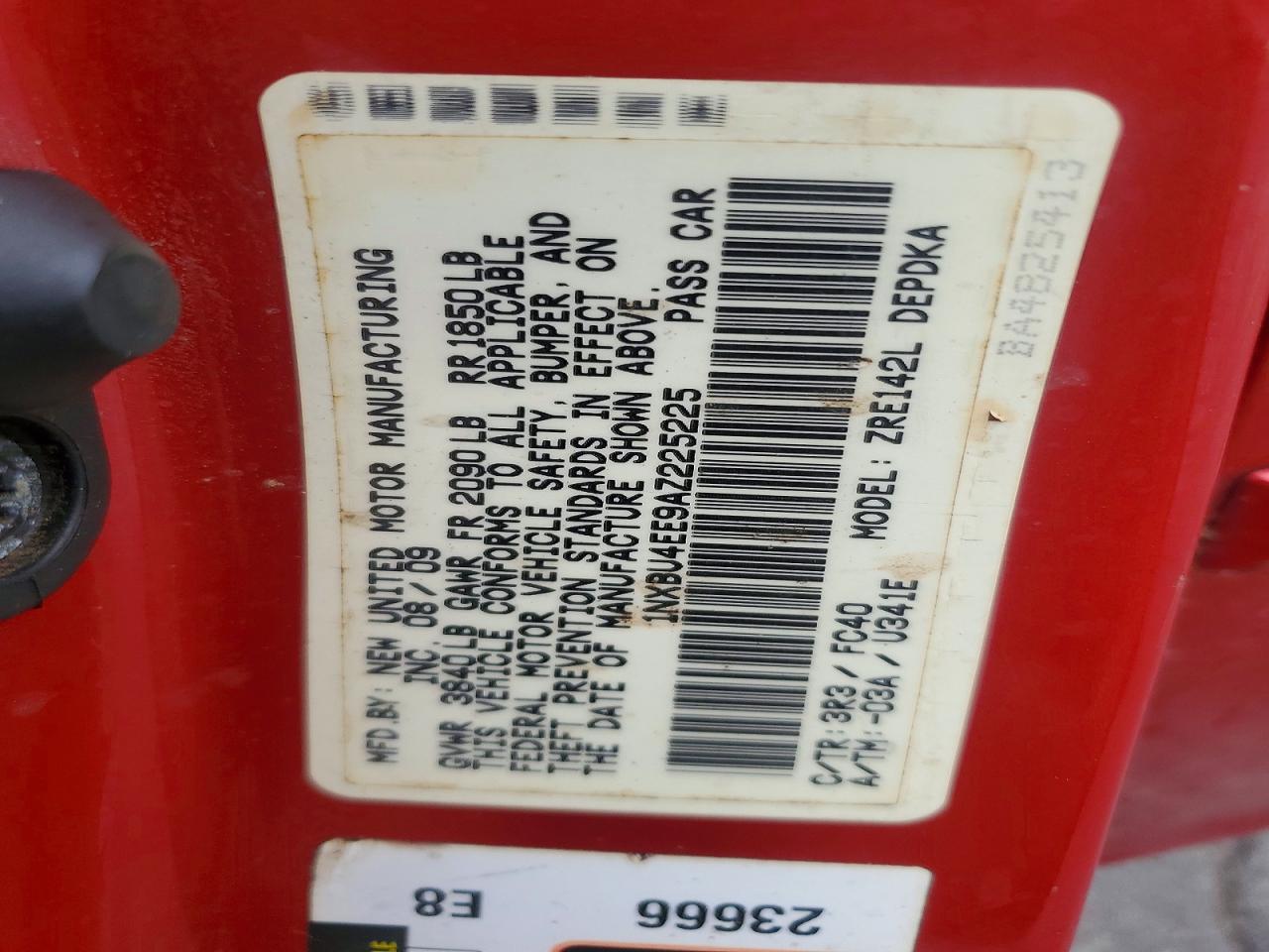 2010 Toyota Corolla Le Red vin: 1NXBU4EE9AZ225225