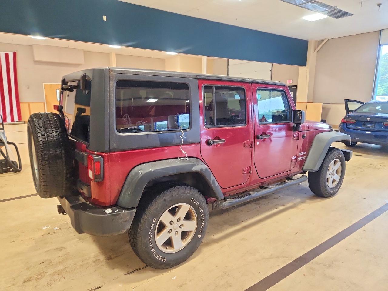 2011 Jeep Wrangler Unlimited Sport Brown vin: 1J4BA3H1XBL552220