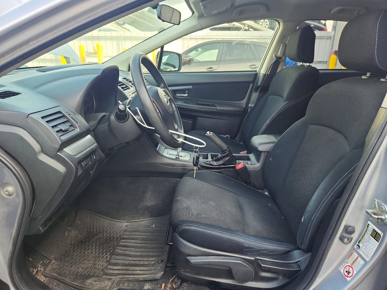 2014 Subaru Xv Crosstrek 2.0 Premium Silver vin: JF2GPACC5E8305753