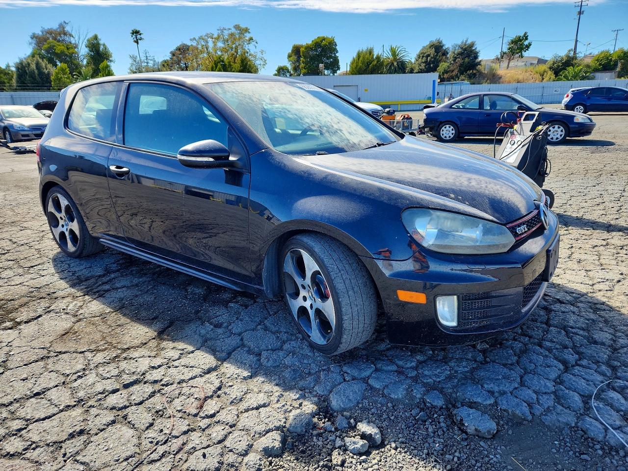 2011 Volkswagen Gti Black vin: WVWEV7AJ1BW123300