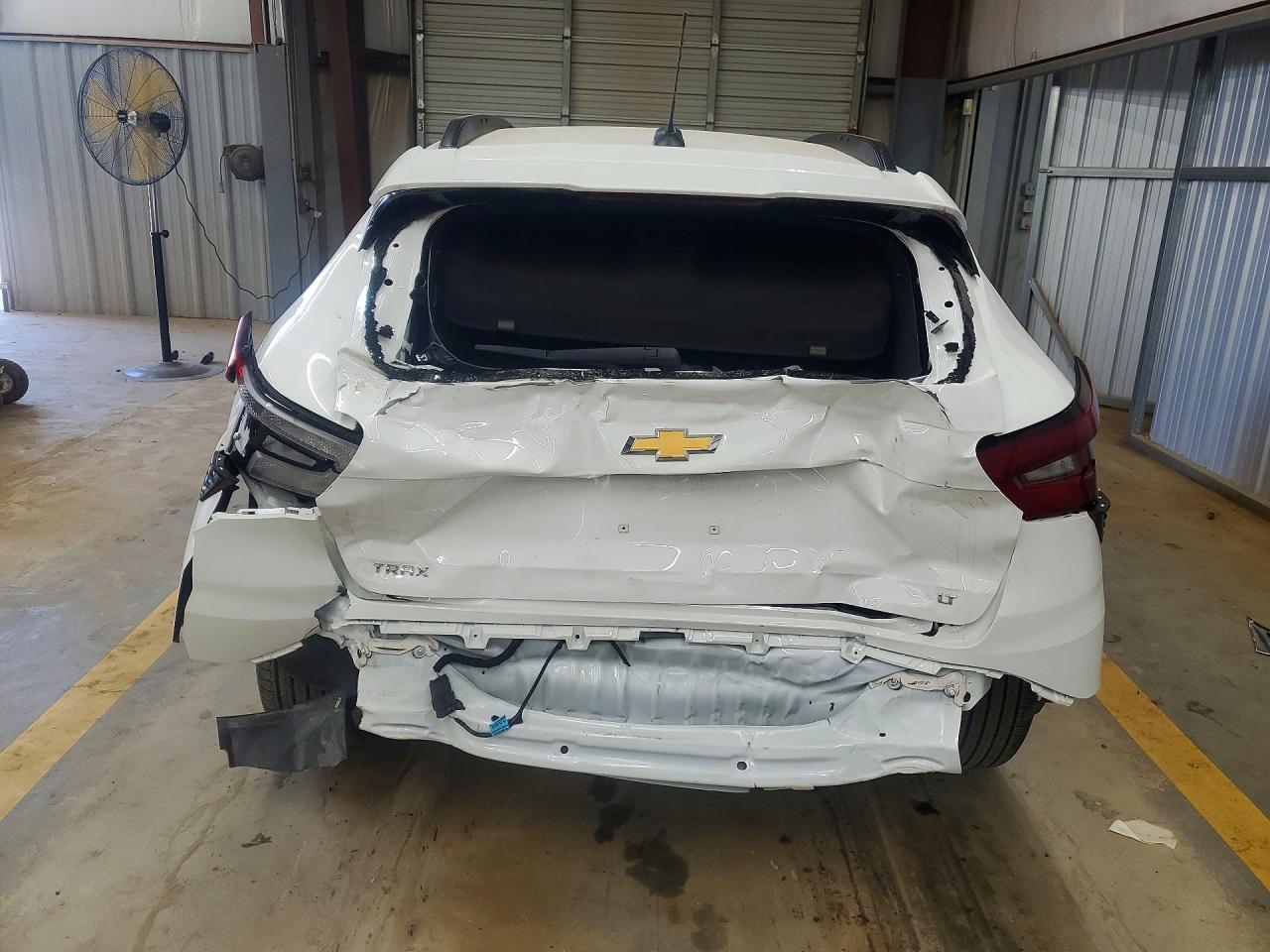 2025 Chevrolet Trax 1lt White vin: KL77LHEP2SC235265