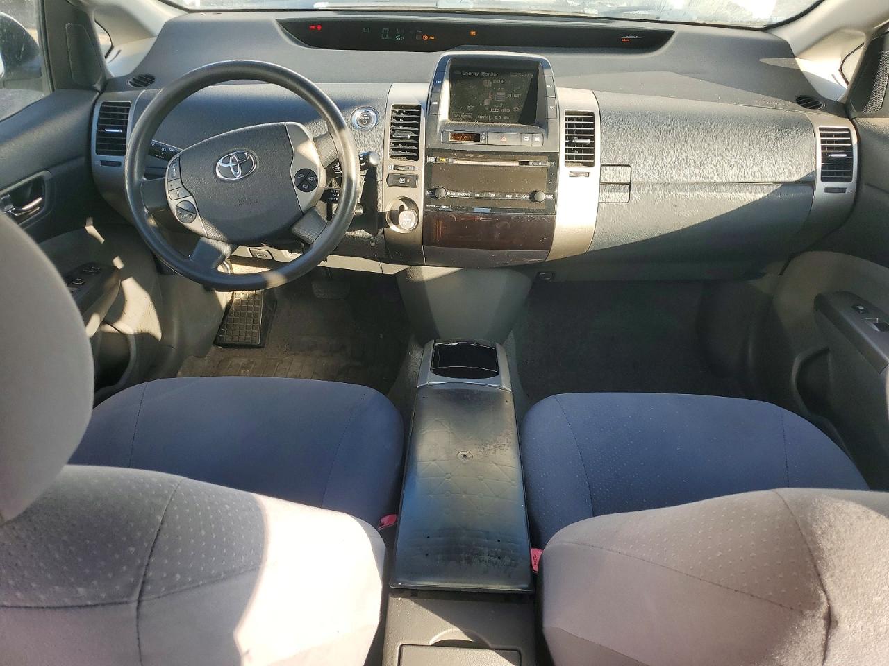 2007 Toyota Prius Base White vin: JTDKB20U273236188