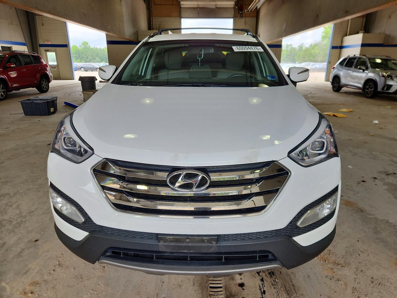 2013 Hyundai Santa Fe Sport 2.4l White vin: 5XYZU3LB9DG092316