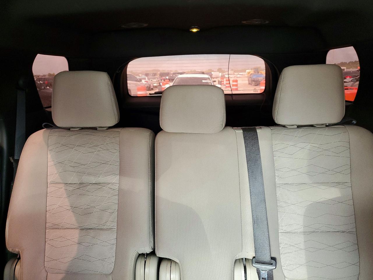 2015 Ford Explorer Cream vin: 1FM5K7B89FGA13661