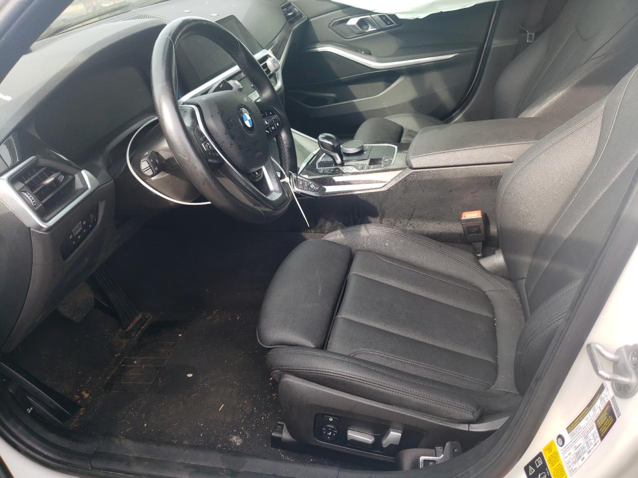 2021 Bmw 330xi    White vin: 3MW5R7J06M8B63280