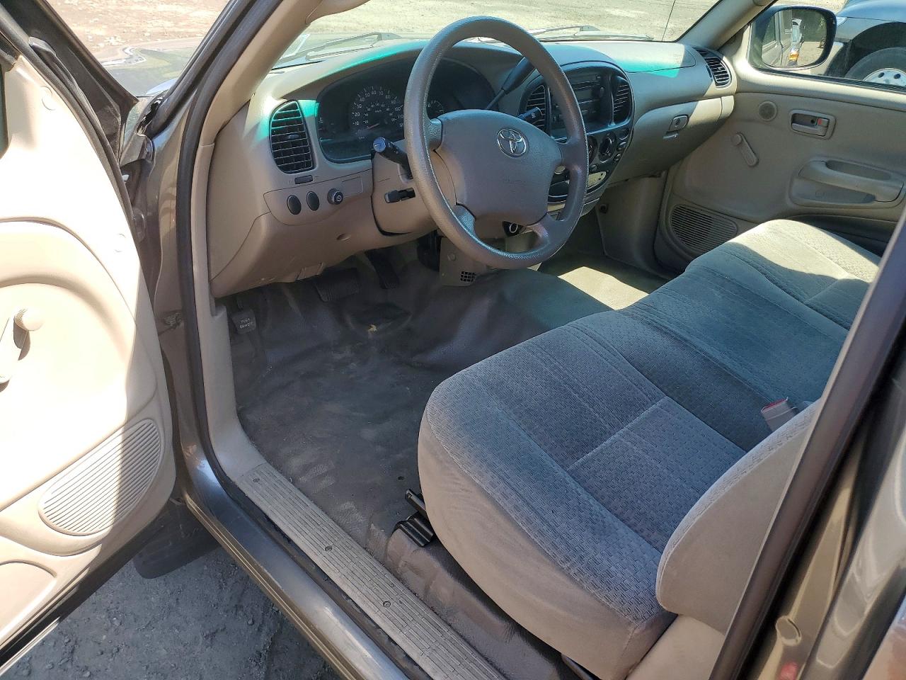 2006 Toyota Tundra Base Brown vin: 5TBJU32116S458919
