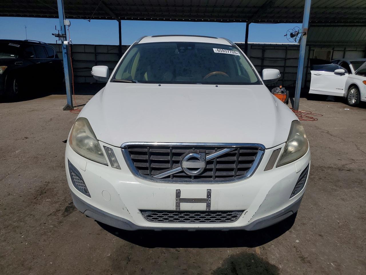 2011 Volvo Xc60 T6 White vin: YV4902DZ6B2153062