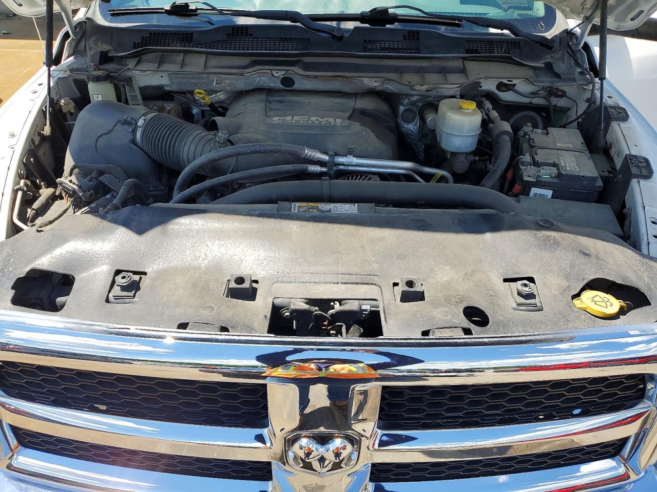 2015 Ram 2500 St White vin: 3C6UR5CJ8FG634516