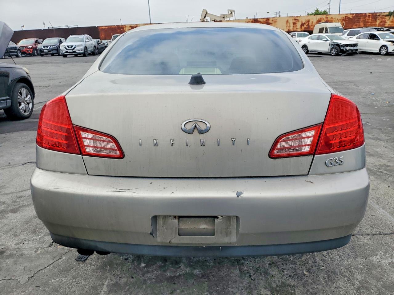 2004 Infiniti G35 Base Серый vin: JNKCV51E94M108118