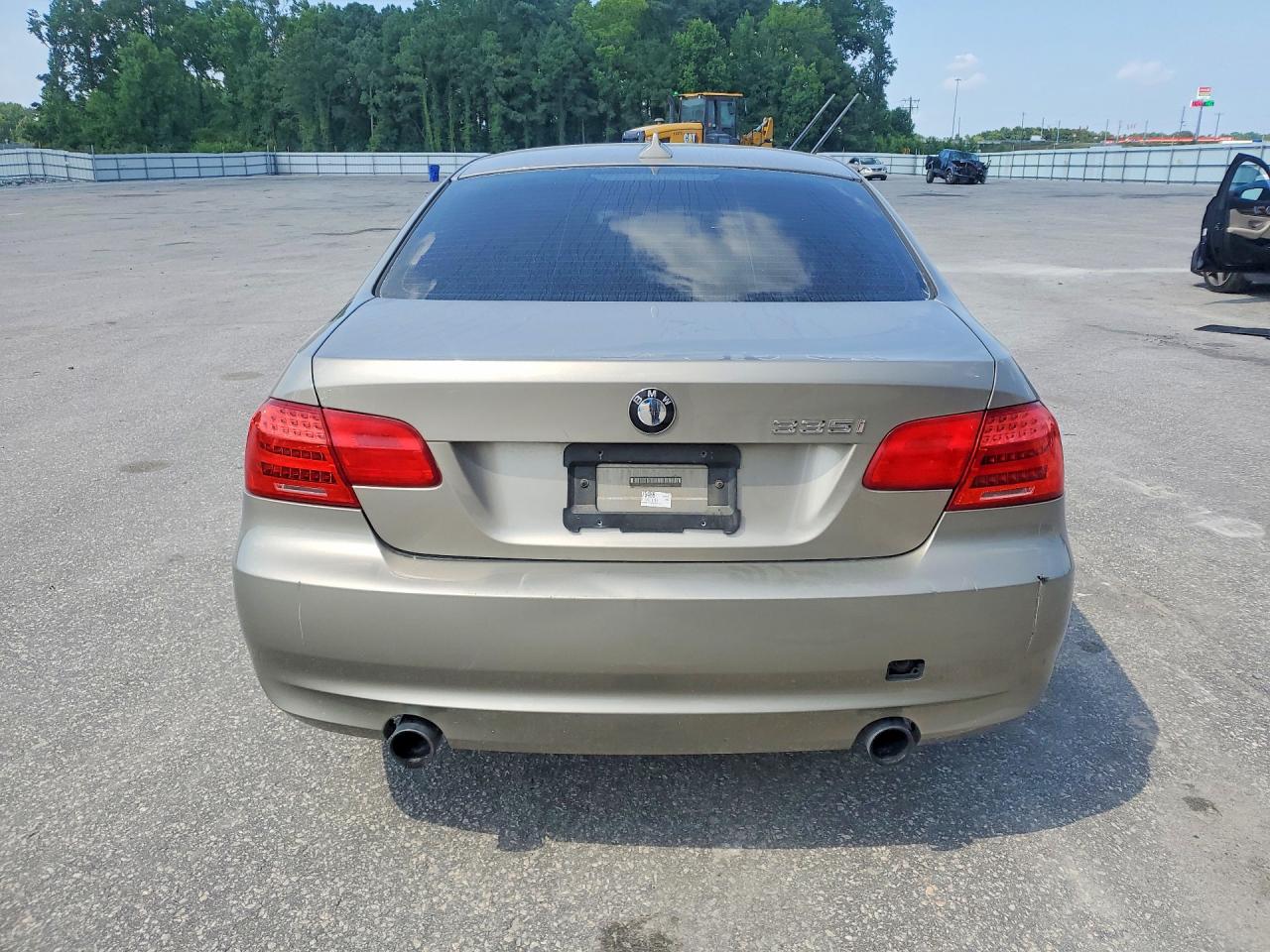 2011 Bmw 335 I Gold vin: WBAKG7C59BE264082