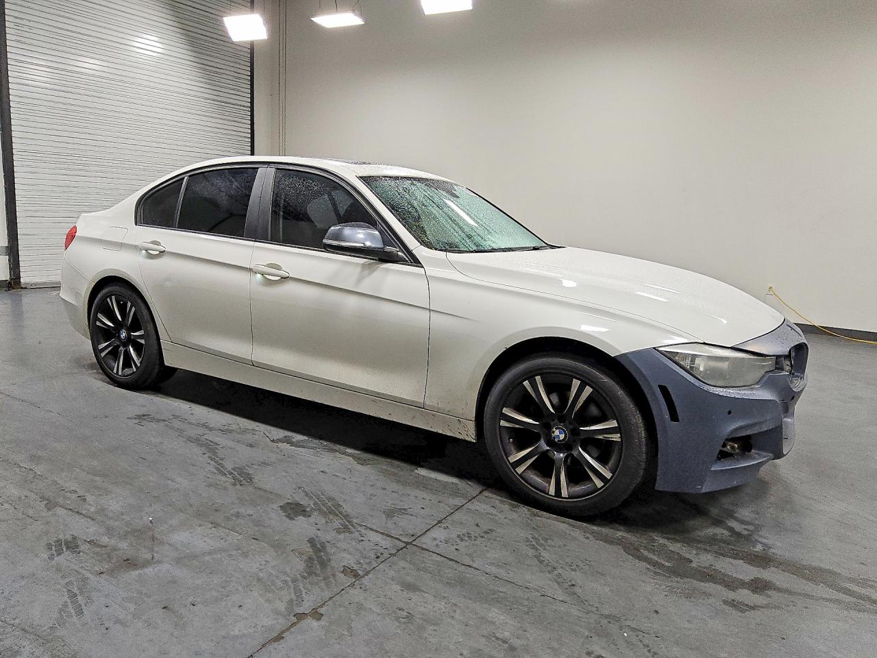 2013 Bmw 328 Xi Белый vin: WBA3B3C55DJ698277