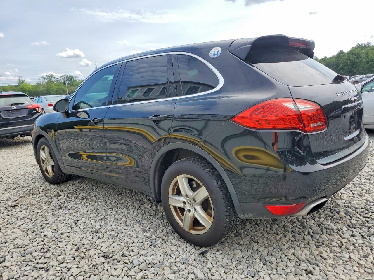 2013 Porsche Cayenne S Hybrid Black vin: WP1AE2A21DLA16129