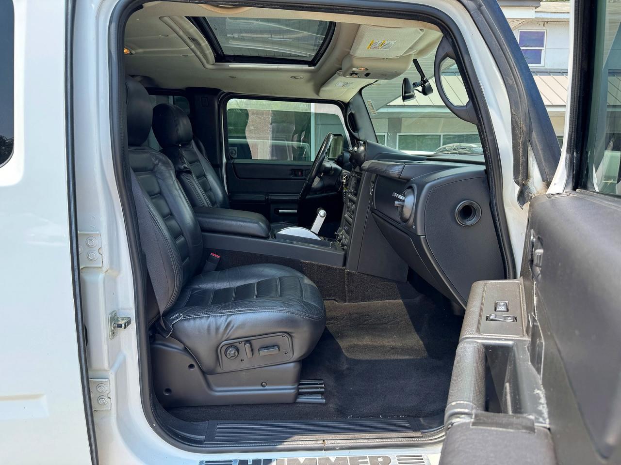 2006 Hummer H2 Белый vin: 5GRGN23U06H106175