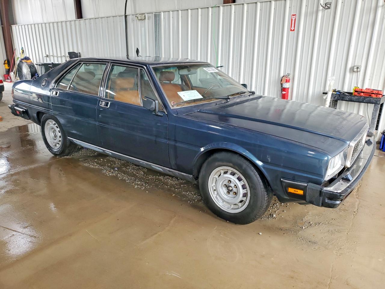 1984 Maserati Quattroporte Blue vin: ZAMBC110XEA305054
