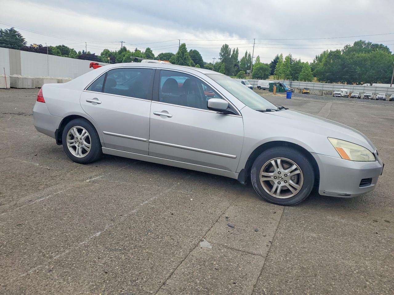 2006 Honda Accord Ex Silver vin: 1HGCM56816A058165