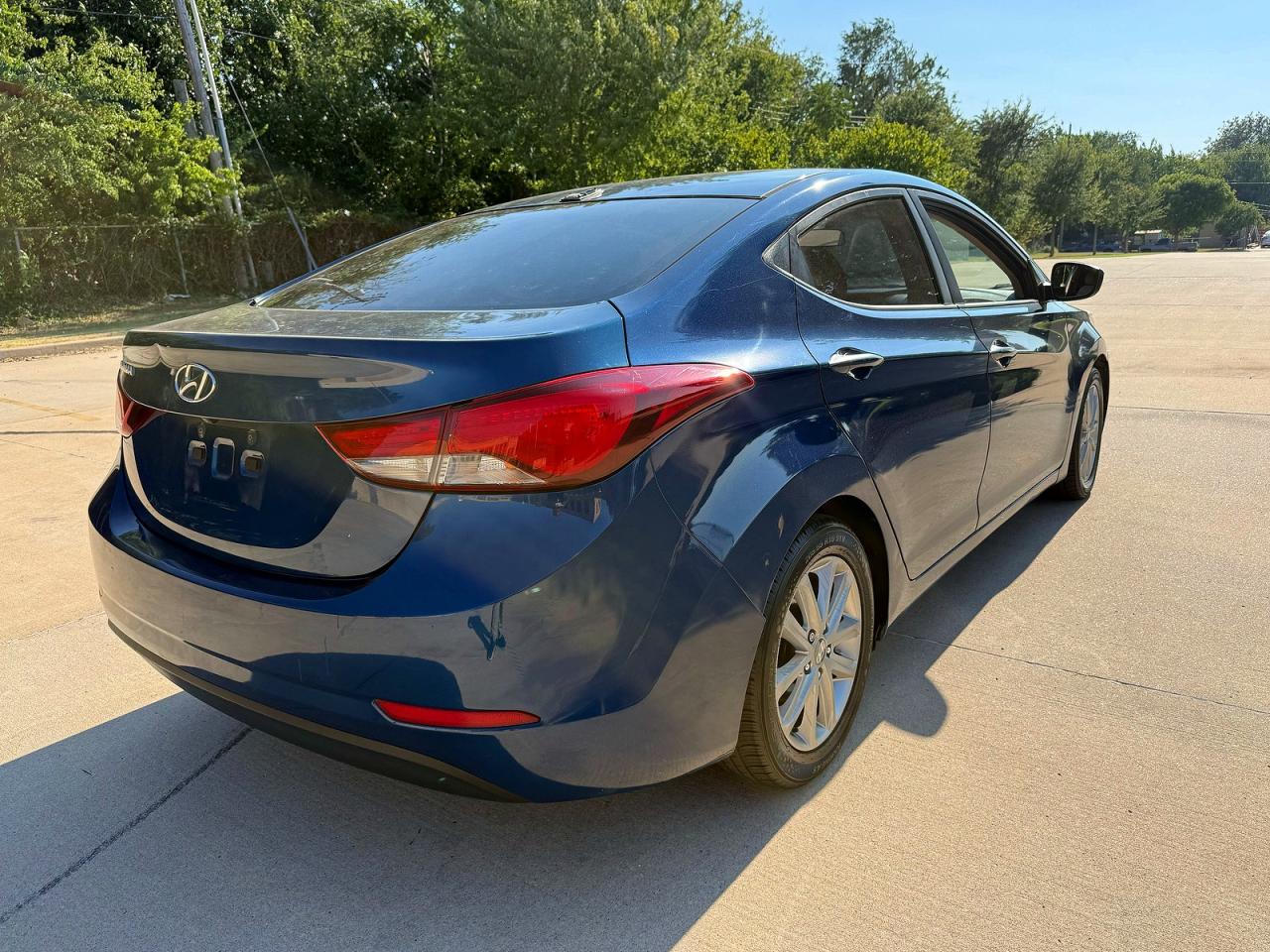 2014 Hyundai Elantra Se Blue vin: KMHDH4AE0EU184332