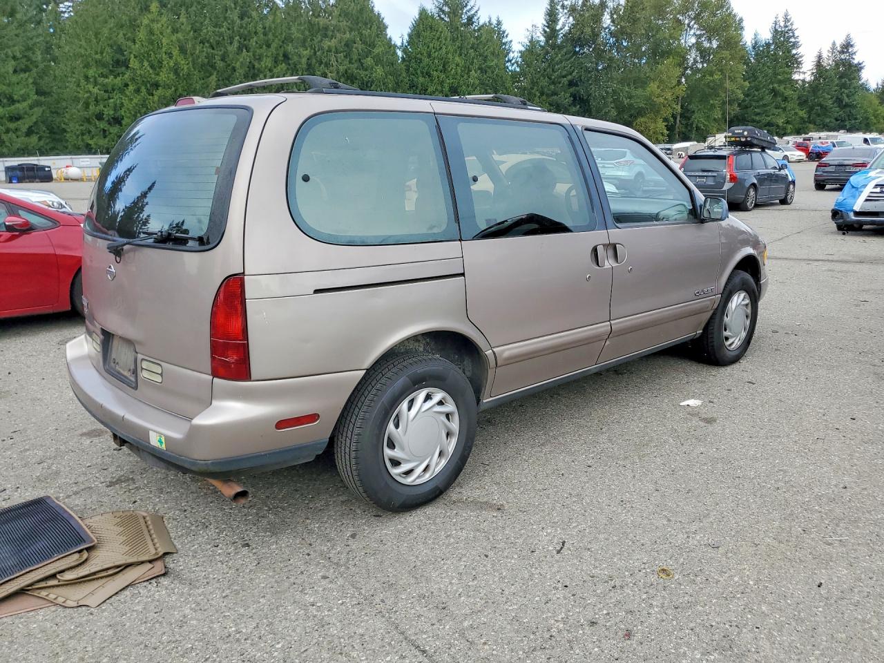 1995 Nissan Quest Xe Tan vin: 4N2DN11W1SD840566