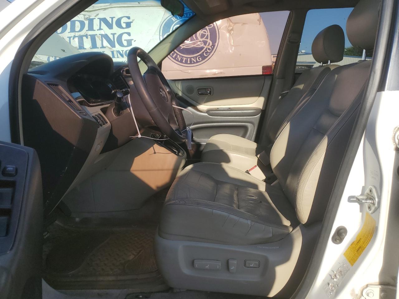 2001 Toyota Highlander White vin: JTEHF21A510019628