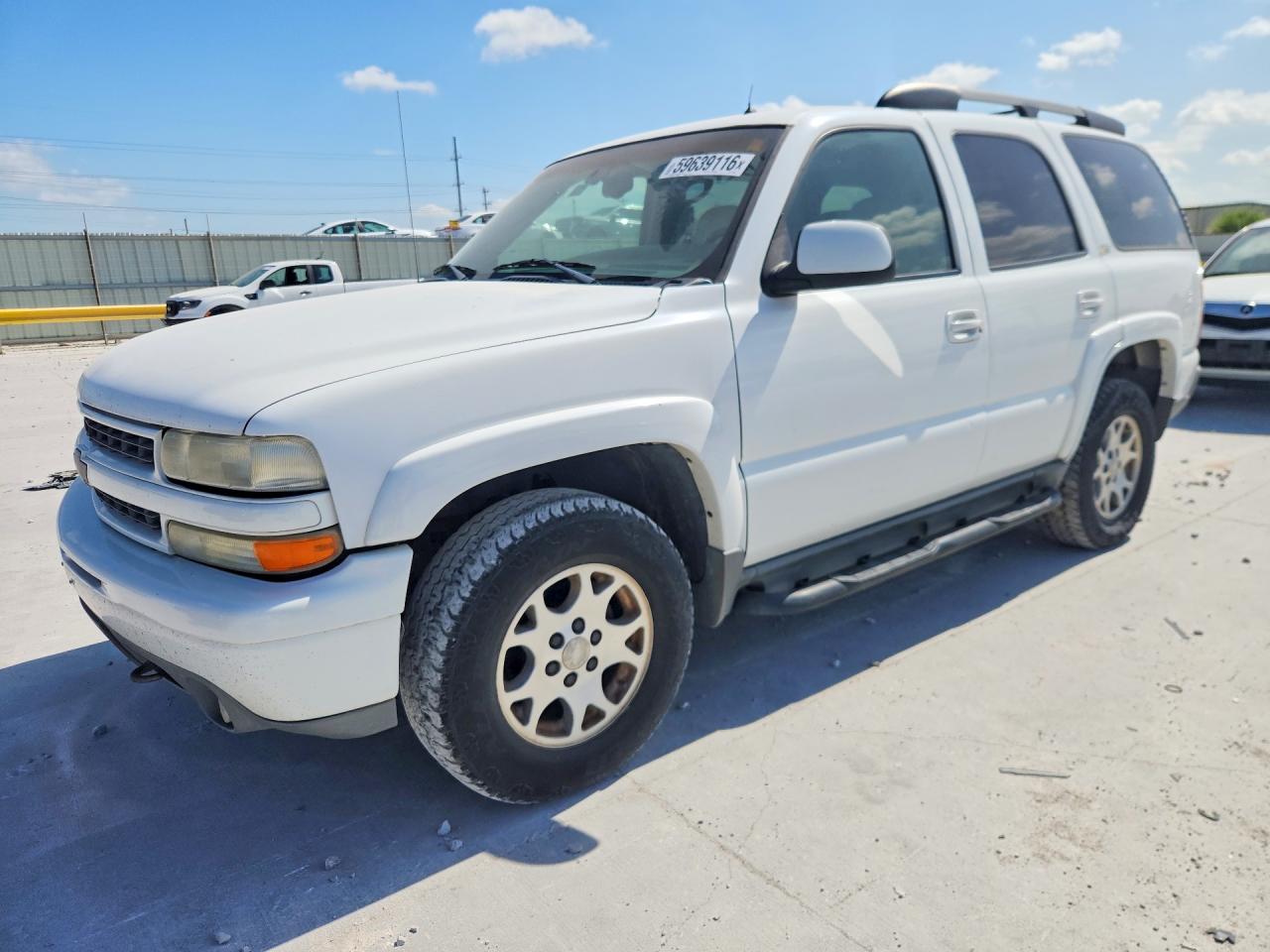 2002 Chevrolet Tahoe K1500 White vin: 1GNEK13Z12R188968