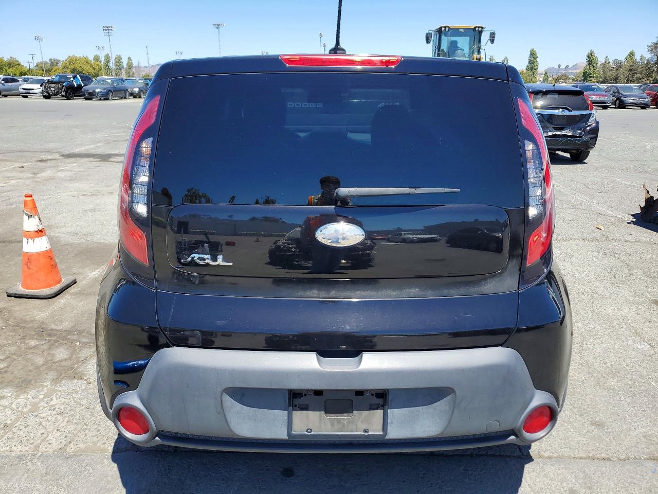 2014 Kia Soul Base Черный vin: KNDJN2A23E7040542