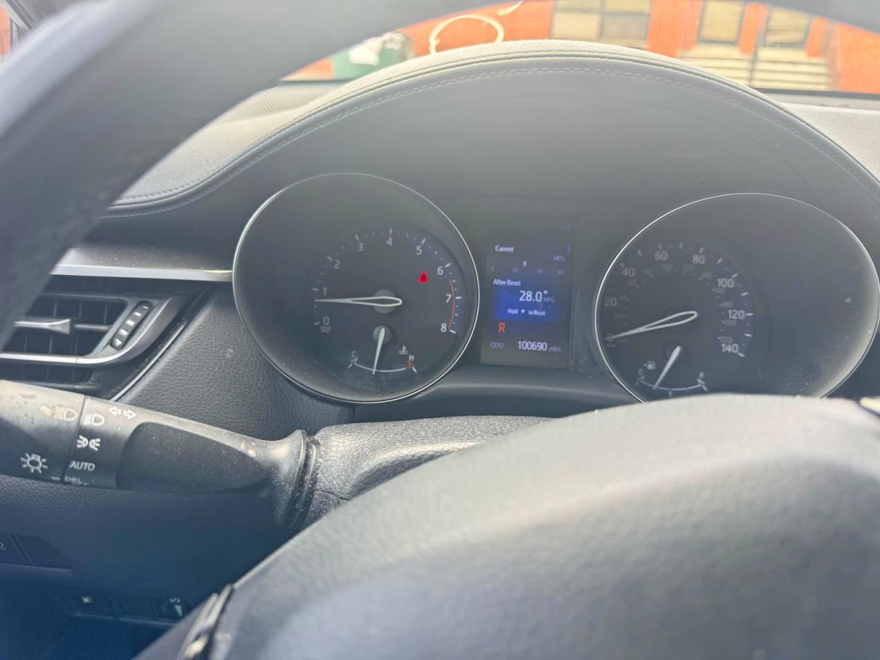 2018 Toyota C-hr Xle White vin: NMTKHMBX0JR023438