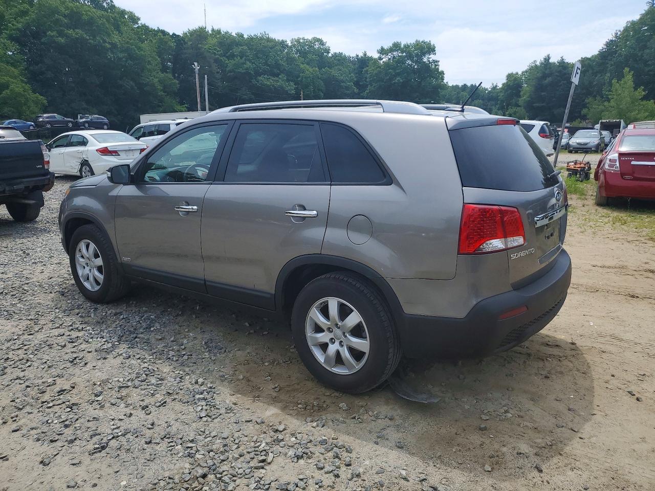 2013 Kia Sorento Lx Silver vin: 5XYKTDA26DG349722