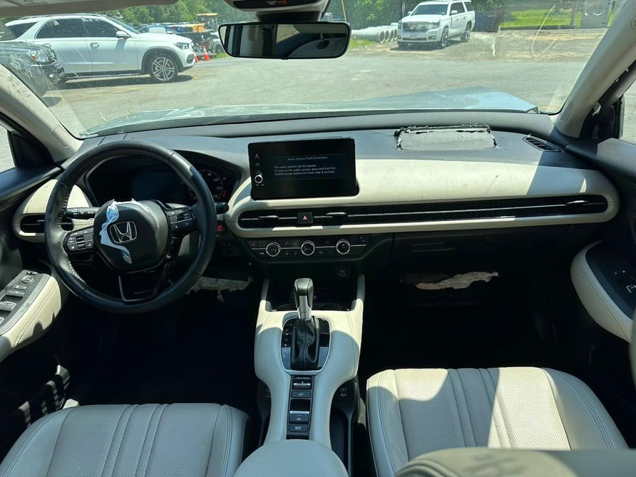 2025 Honda Hr-v Exl Silver vin: 3CZRZ2H77SM772855