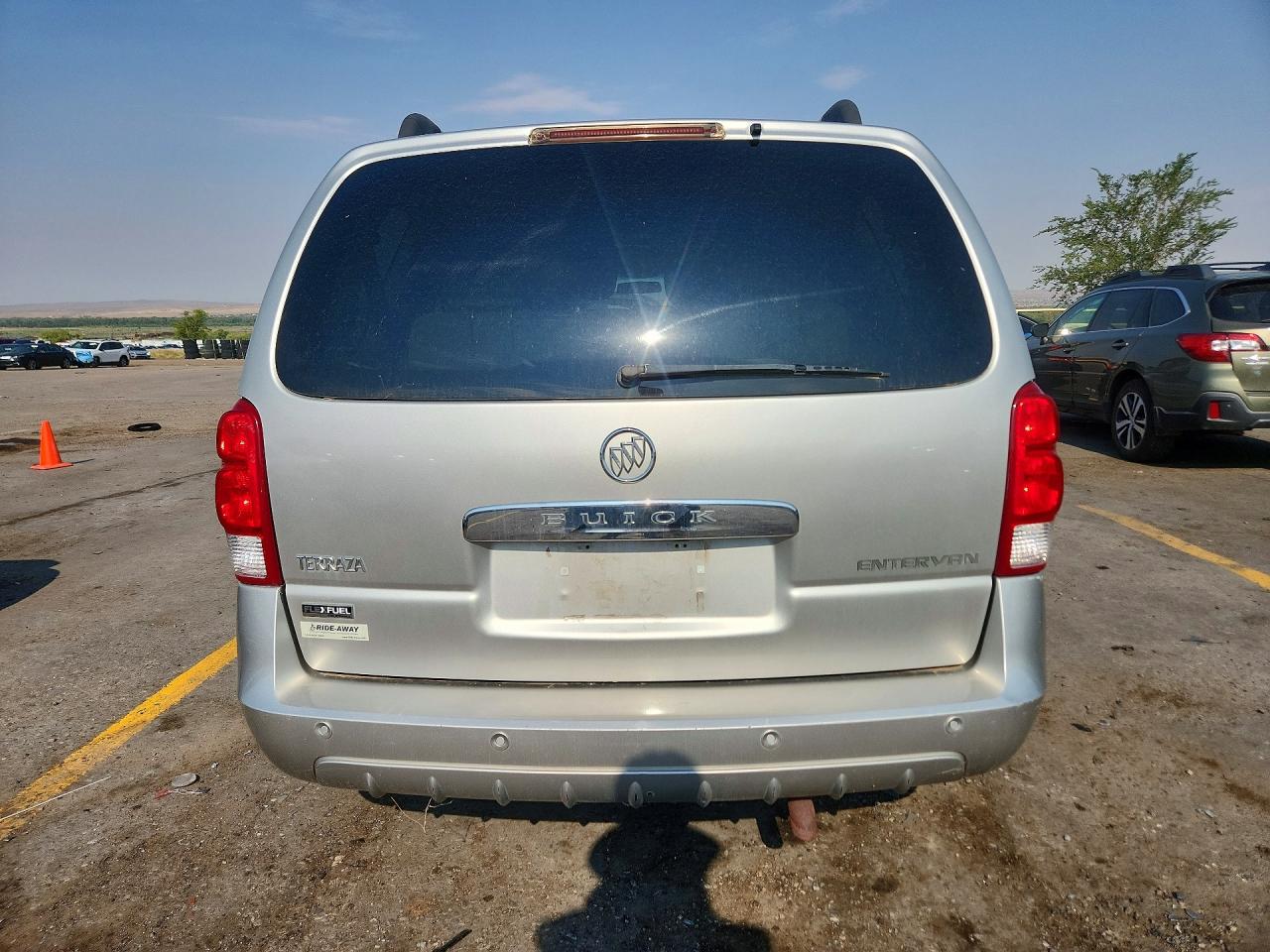 2007 Buick Terraza Incomplete Серебряный vin: 4GLDV13W77D212453