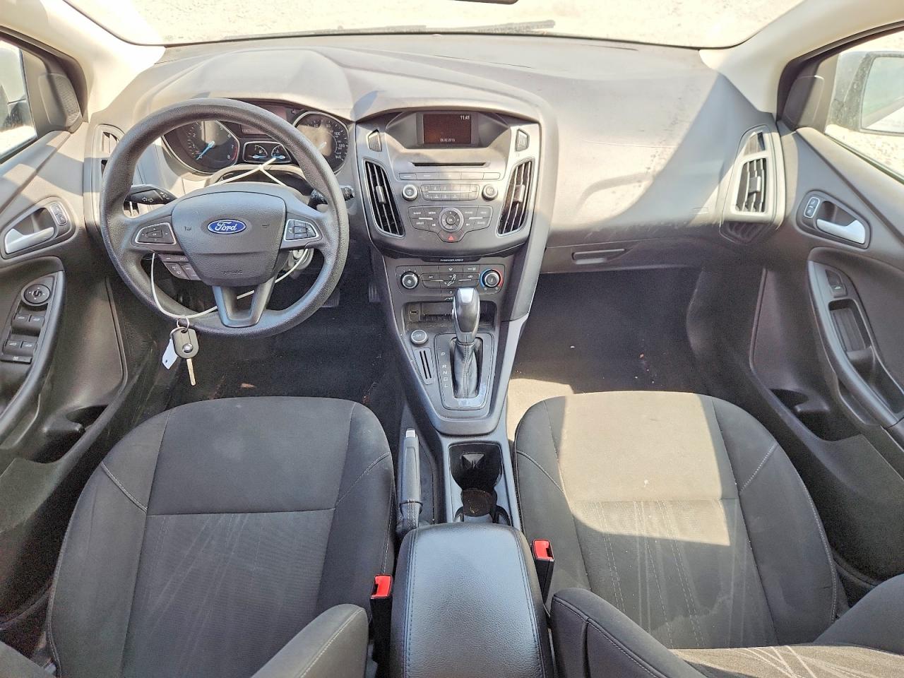 2015 Ford Focus Se Silver vin: 1FADP3K25FL326998