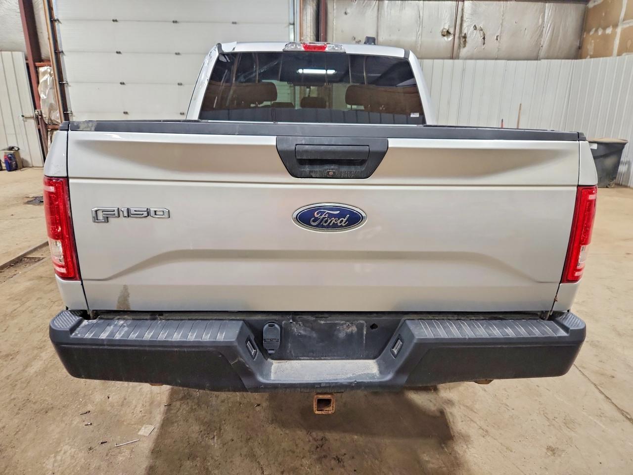 2015 Ford F150 Supercrew Silver vin: 1FTEW1EG9FKE55166