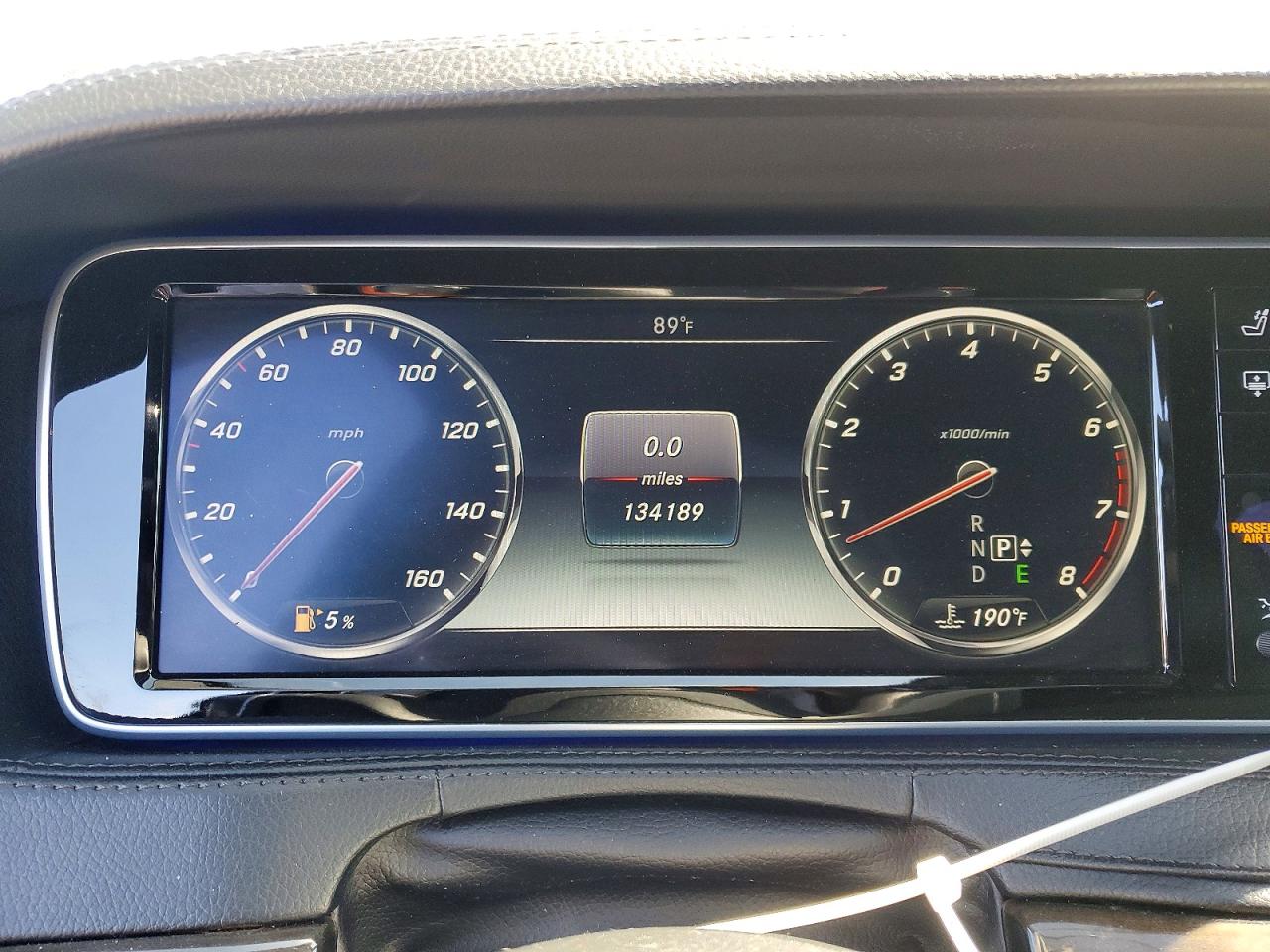 2015 Mercedes-benz S 550 Black vin: WDDUG8CB8FA118511